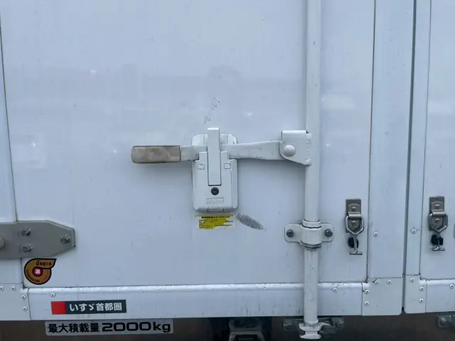 いすゞ エルフ 2RG-NLR88AN(2WD)の写真18