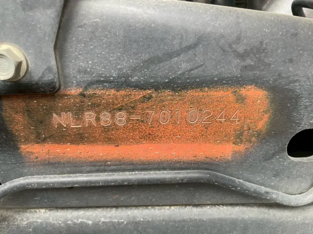 いすゞ エルフ 2RG-NLR88AN(2WD)の写真21