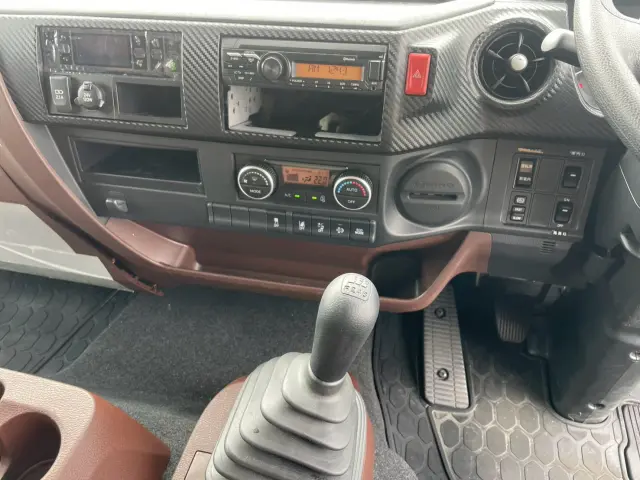 日野 レンジャー 2KG-FD2ABG(2WD)の写真30