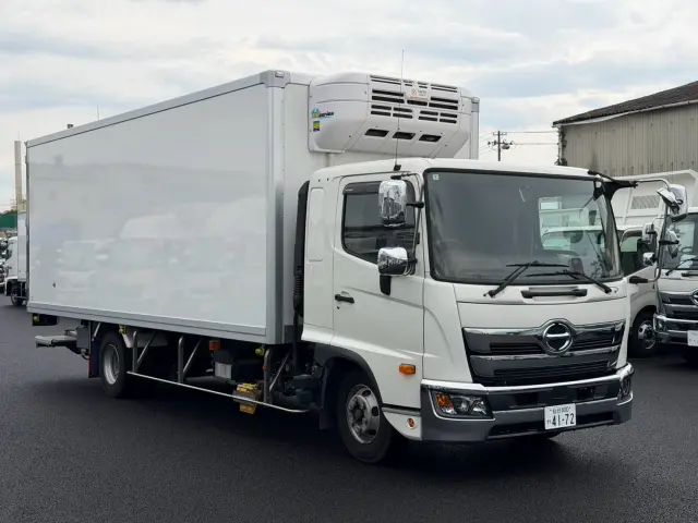日野 レンジャー 2KG-FD2ABG(2WD)の写真3