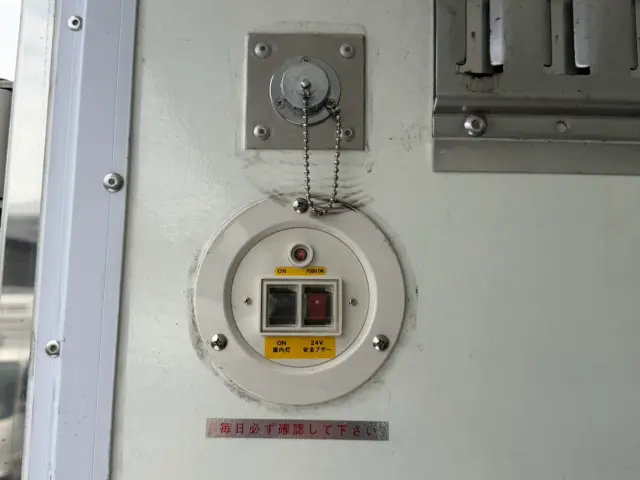 日野 レンジャー 2KG-FD2ABG(2WD)の写真18