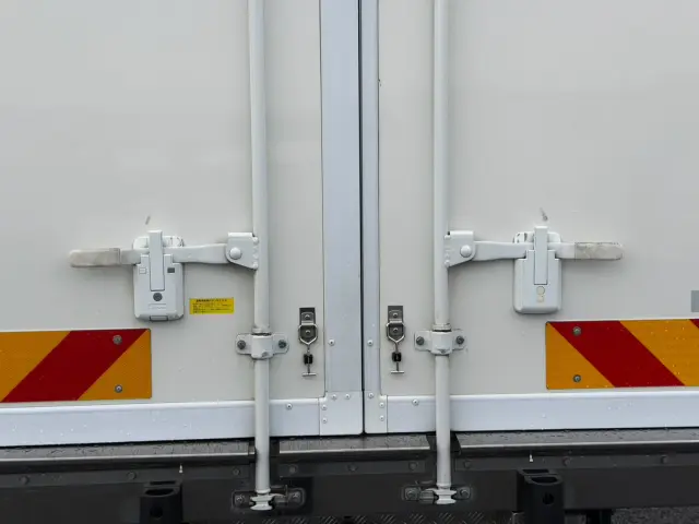 日野 レンジャー 2KG-FD2ABG(2WD)の写真29