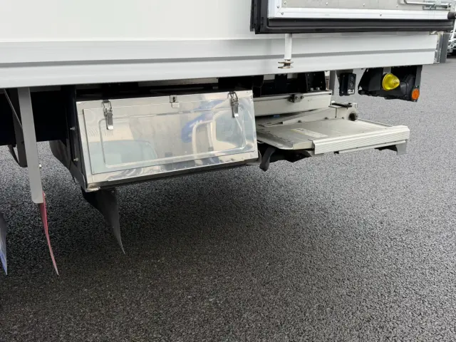日野 レンジャー 2KG-FD2ABG(2WD)の写真33