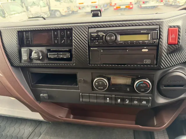 日野 レンジャー 2KG-FD2ABG(2WD)の写真48