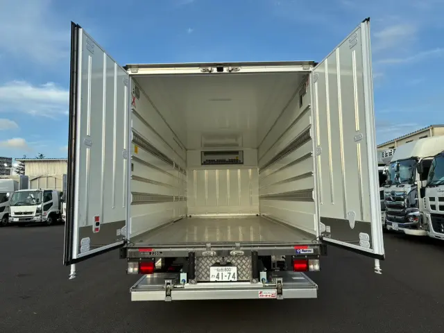 日野 レンジャー 2KG-FD2ABG(2WD)の写真10