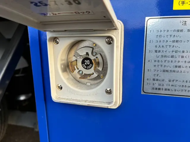 日野 レンジャー 2KG-FD2ABG(2WD)の写真17