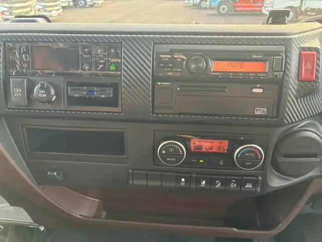 日野 レンジャー 2KG-FD2ABG(2WD)の写真32