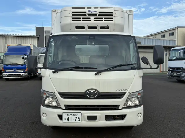 トヨタ ダイナ 2KG-XZU720(2WD)の写真2