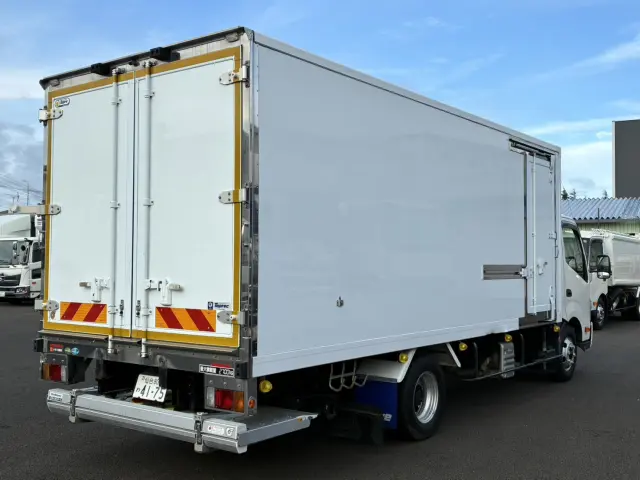 トヨタ ダイナ 2KG-XZU720(2WD)の写真4