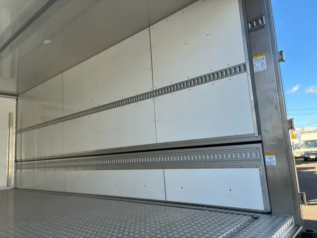 日野 レンジャー 2KG-FD2ABG(2WD)の写真13