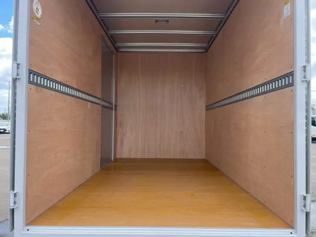 日野 デュトロ 2KG-XZU605M(2WD)の写真10