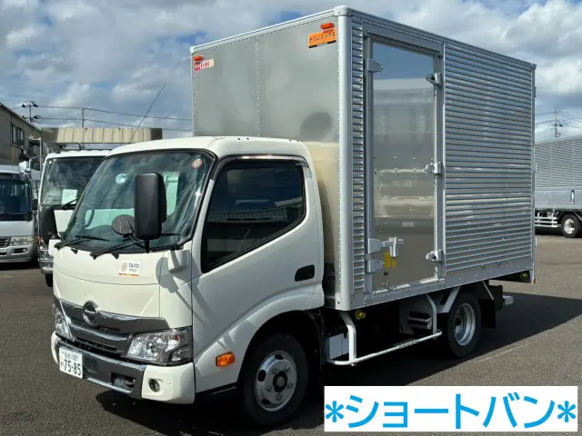 日野 デュトロ 2KG-XZU605M(2WD)の写真1