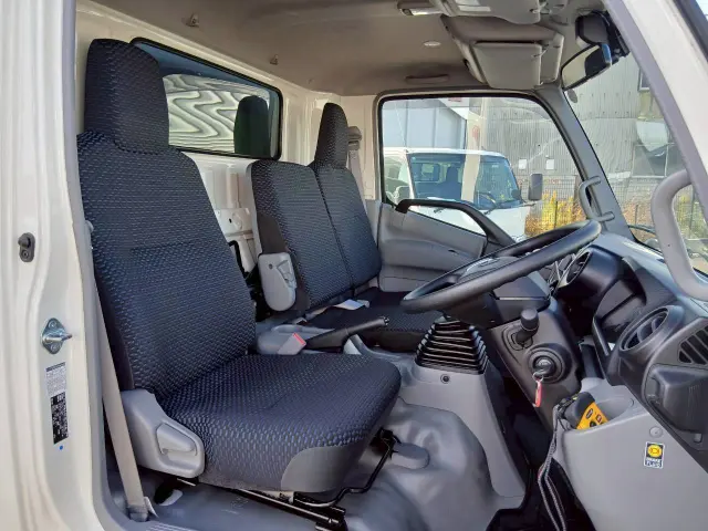 日野 デュトロ 2KG-XZU712M(2WD)の写真35