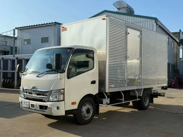 日野 デュトロ 2KG-XZU712M(2WD)の写真1