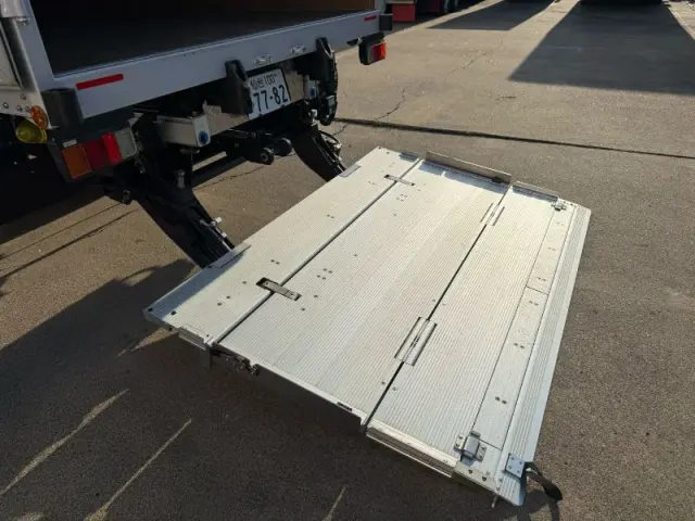 日野 デュトロ 2KG-XZU712M(2WD)の写真18