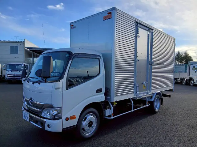 日野 デュトロ 2KG-XZU655M(2WD)の写真1