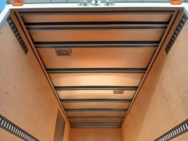 日野 デュトロ 2KG-XZU655M(2WD)の写真10