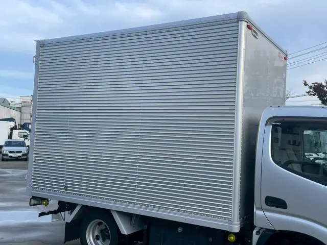 日野 デュトロ TPG-XZU605M(2WD)の写真8