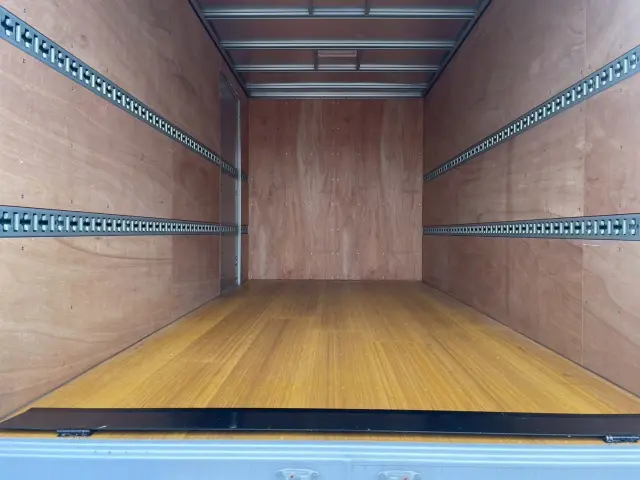 日野 デュトロ 2KG-XZU712M(2WD)の写真16