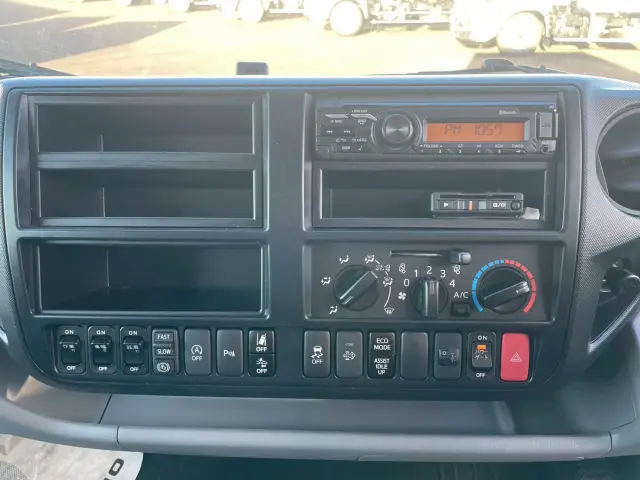 日野 デュトロ 2KG-XZU712M(2WD)の写真31