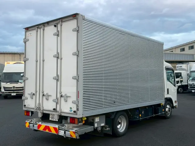 いすゞ エルフ 2RG-NPR88AN(2WD)の写真4