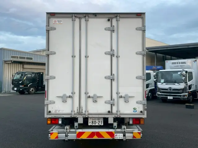 いすゞ エルフ 2RG-NPR88AN(2WD)の写真5