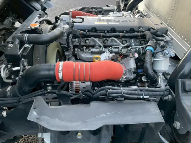 いすゞ エルフ 2RG-NPR88AN(2WD)の写真26