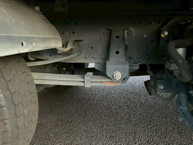 いすゞ エルフ 2RG-NPR88AN(2WD)の写真30