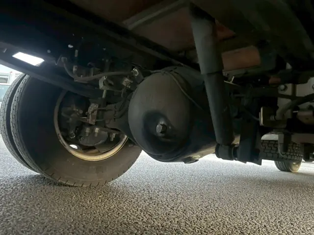 いすゞ エルフ 2RG-NPR88AN(2WD)の写真31