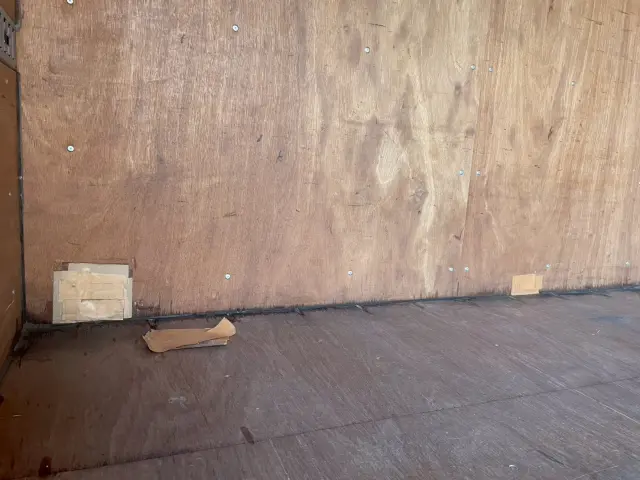 いすゞ エルフ 2RG-NPR88YN(2WD)の写真20