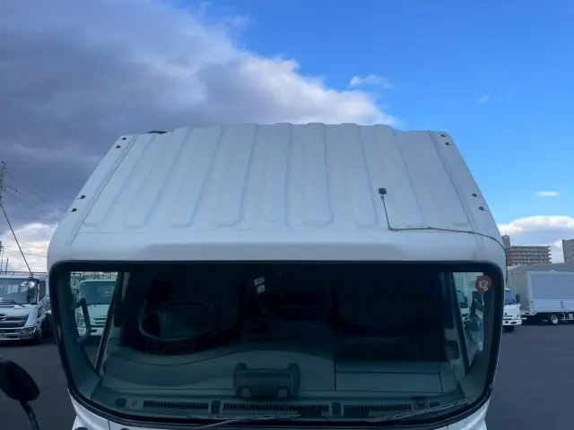 いすゞ エルフ 2RG-NPR88YN(2WD)の写真40