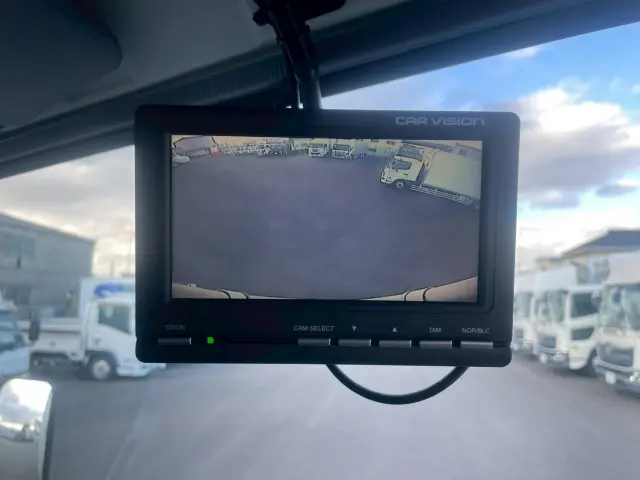 いすゞ エルフ 2RG-NPR88YN(2WD)の写真47