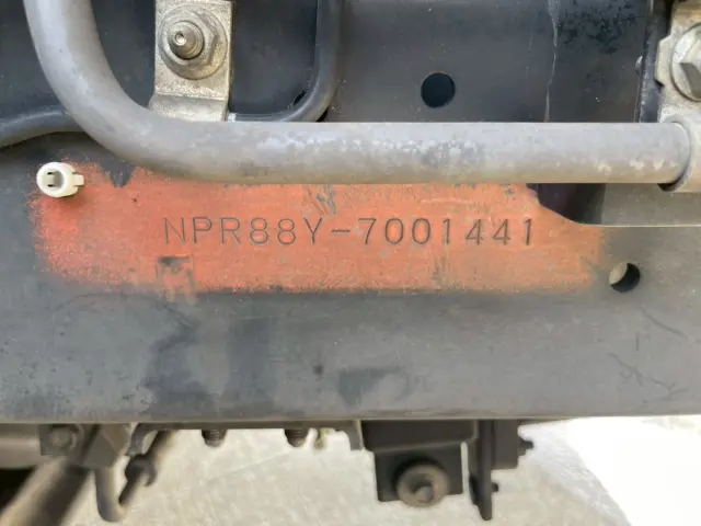 いすゞ エルフ 2RG-NPR88YN(2WD)の写真23