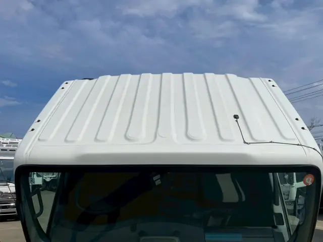 いすゞ エルフ 2RG-NPR88YN(2WD)の写真31