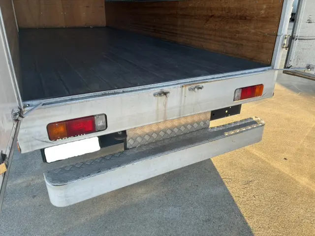 日野 デュトロ 2RG-XZU655M(2WD)の写真14
