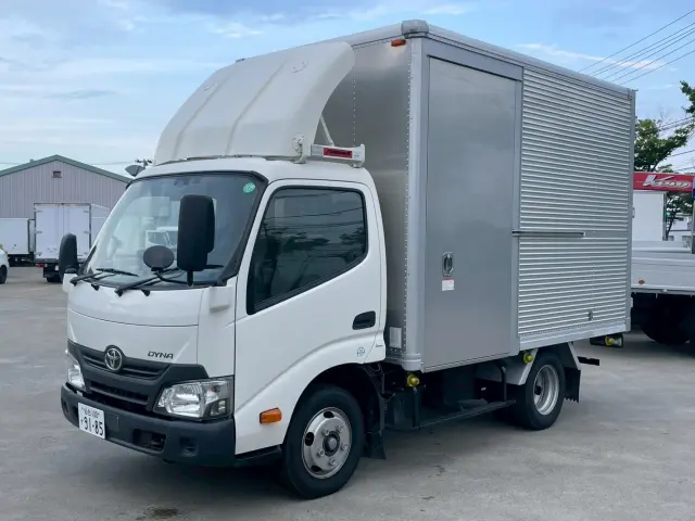 トヨタ ダイナ TPG-XZU605(2WD)の写真1