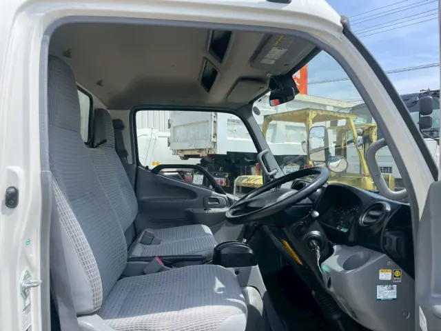 トヨタ ダイナ TPG-XZU605(2WD)の写真36