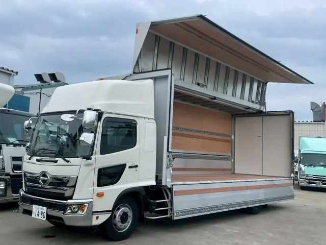 日野 レンジャー 2PG-FE2ACG(2WD)の写真1