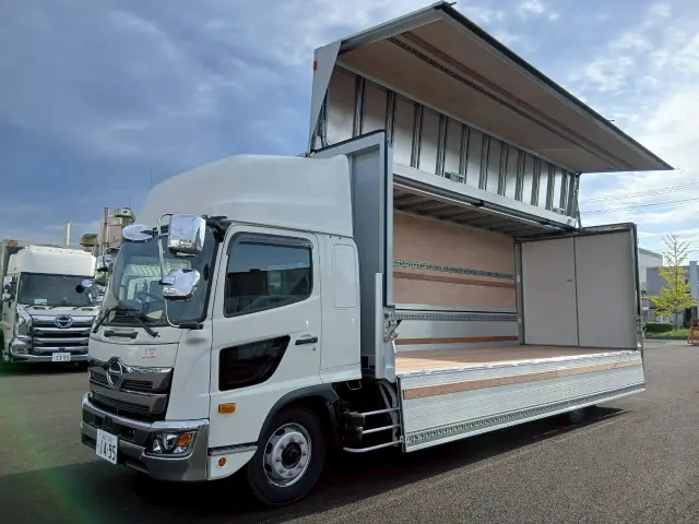 日野 レンジャー 2PG-FE2ACG(2WD)の写真1
