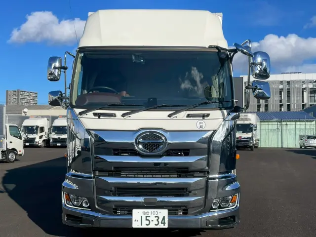 日野 プロフィア 2KG-FW1AHC(2WD)の写真2