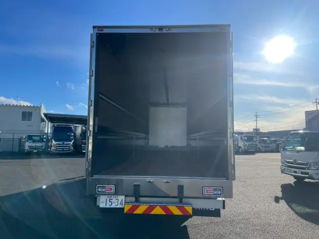 日野 プロフィア 2KG-FW1AHC(2WD)の写真10