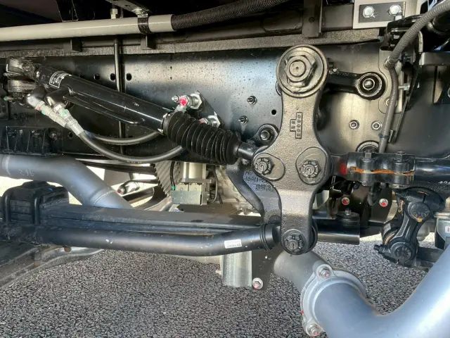 日野 プロフィア 2KG-FW1AHC(2WD)の写真24