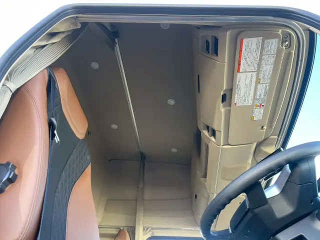 日野 プロフィア 2KG-FW1AHC(2WD)の写真31