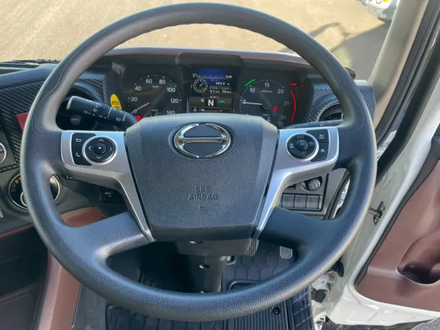 日野 プロフィア 2KG-FW1AHC(2WD)の写真33