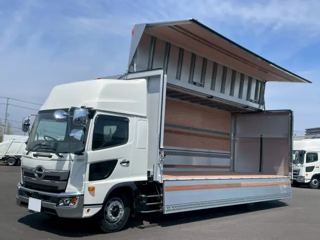 日野 レンジャー 2PG-FE2ACG(2WD)の写真1