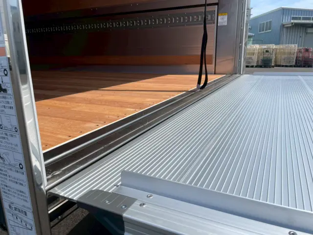 日野 レンジャー 2PG-FE2ACG(2WD)の写真18