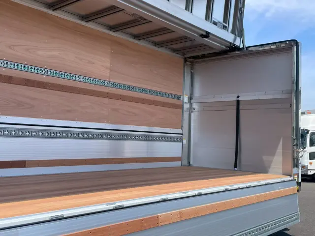 日野 レンジャー 2PG-FE2ACG(2WD)の写真21