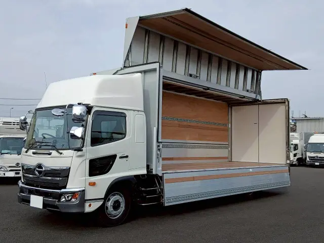 日野 レンジャー 2PG-FE2ACG(2WD)の写真1