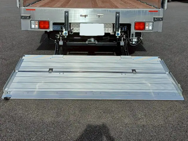 日野 レンジャー 2PG-FE2ACG(2WD)の写真17