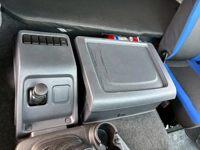 いすゞ ギガ 2PG-CYJ77C(2WD)の写真46